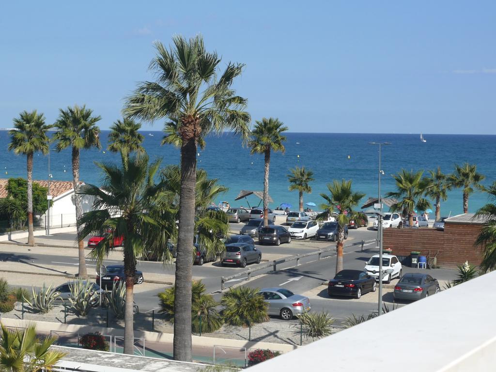 Residence Goelia Royal Cap Villeneuve-Loubet Ngoại thất bức ảnh